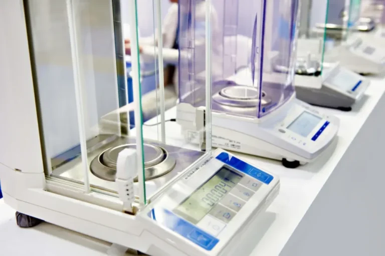 Laboratory Scales